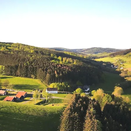 Vakantiehuis Charmantes In Skigebietsnaehe Schmallenberg